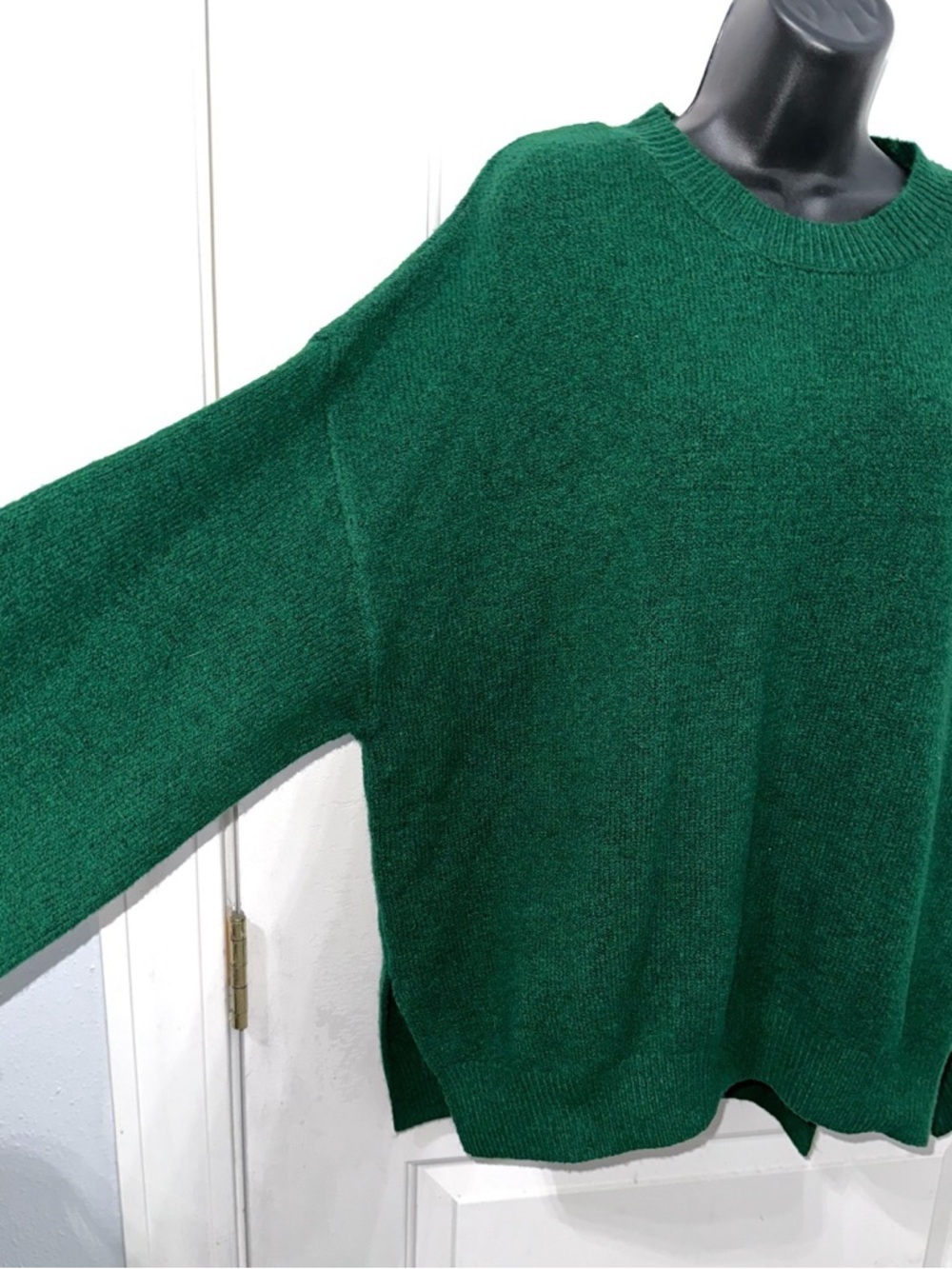 Forest Green Knit Sweater- Large - Picture 5 of 6
